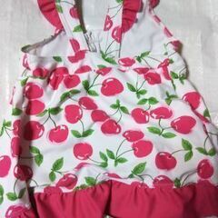 120㎝  サクランボ🍒のかわいい水着❤の画像