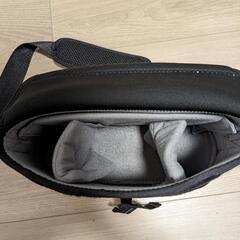 SHELL カメラバッグ ライトグレーの画像