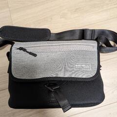 SHELL カメラバッグ ライトグレー