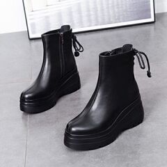 未使用品です！レディース ショートブーティー / Ladies Short Leather Bootsの画像