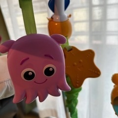 ファインディングニモ　ジャンパルー　ジャンパーの画像