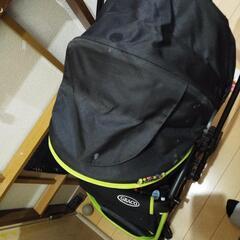 GRACO　ベビーカーの画像