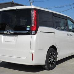 トヨタ　エスクァイア【自社ローン対応可】純正ＳＤ地デジ・Ｂカメラ・ＷＰスラ・ＥＴＣ・スマートキー・新品タイヤの画像