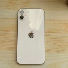 iPhone11 ホワイト64G iPhone 11 - 64GB ホワイト SIMフリー｜iPhoneの中古は【セカハン