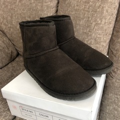 ムートンブーツ