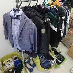 本日自宅一階事務所でフリマしてます