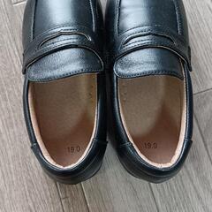 キッズ、靴、19cmの画像