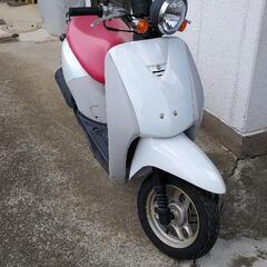 ポルシェカラーのホンダエンブレム