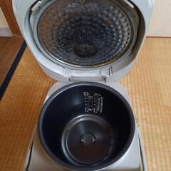 ZOJIRUSHI　炊飯器　一升炊き　の画像