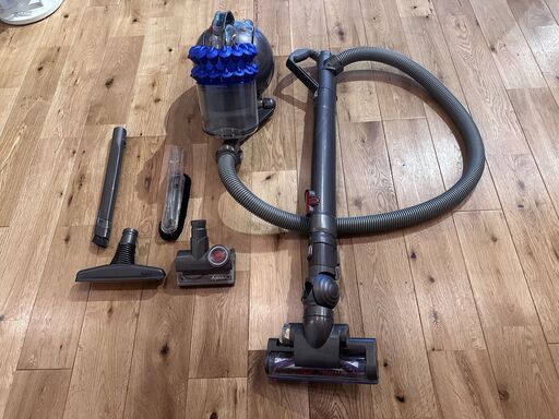 ダイソンDC46　掃除機【￥2,000】