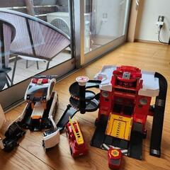 ファイヤーステーション、トミカパトロールの画像