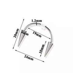 スクラパー 牙ピアスの画像
