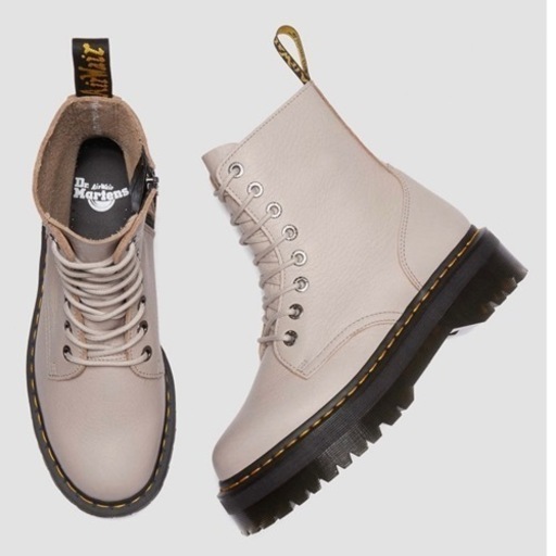 Dr.Martens ブーツ