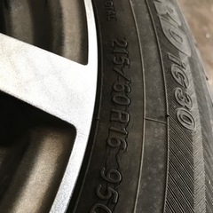 スタッドレスタイヤ（ホイール付）16インチの画像
