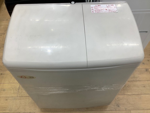 HITACHIの2槽式洗濯機2019年製6カ月保証付きです。