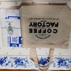 コーヒーファクトリーの福袋　手ぬぐいとエコバッグのみ