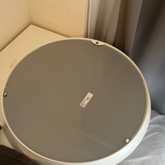 IKEA製　鏡　取引中の画像