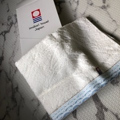 ✨新品未使用✨今治タオル　箱入り　フェイスタオル　タオルの画像