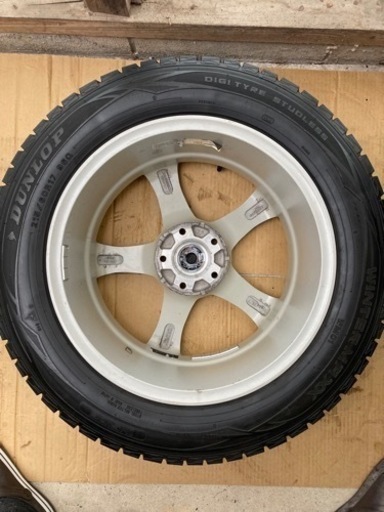 スタッドレス4本セット（お引き渡し決まりました）