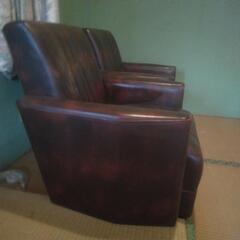 ソファ　２つの画像