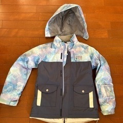 （決まりました）スキー　ウェア　女の子用　140cmの画像