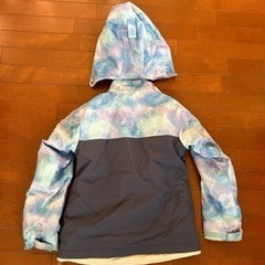 （決まりました）スキー　ウェア　女の子用　140cmの画像