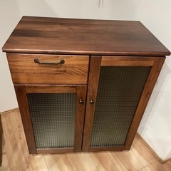 ウォールナット　キャビネット　アンティーク