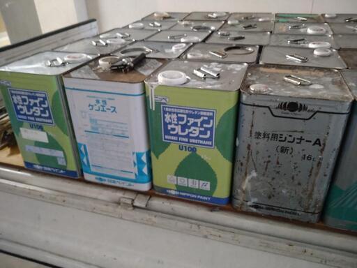 ペンキ未使用大量処分！1缶2000円