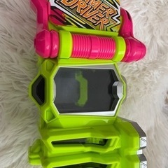 仮面ライダーエグゼイド　DXゲーマドライバー＆DXキメワザスロットホルダーの画像