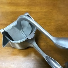 電源不要 新鮮生搾りジュース アルミ製 新品　オレンジ100％ジ...