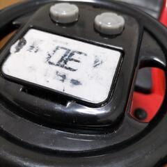 おもちゃ　電動自動車　小型電動プリウスの画像