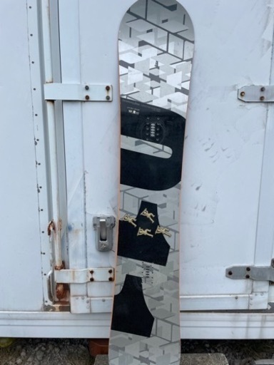 ③011 ゼロワン スノーボード