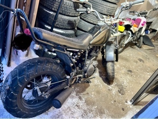 【受け渡し決定　取引中】土日限定SALE  TW