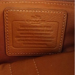 COACH リュック キャメルの画像