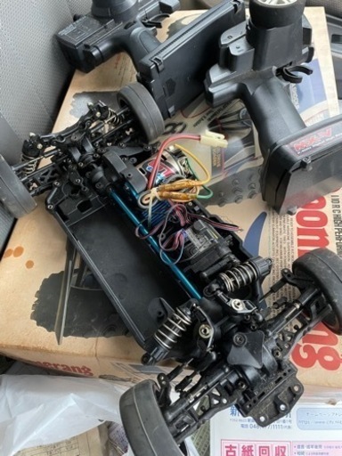 ラジコン未使用本体とバッテリー未使用品付き