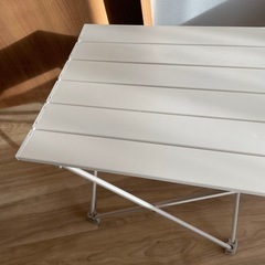【取り引き中】美品 折りたたみ ミニテーブル サイドテーブルの画像