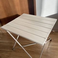 【取り引き中】美品 折りたたみ ミニテーブル サイドテーブルの画像