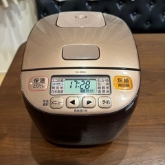 象印　炊飯器