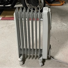 デロンギ デジタルラディアント オイルヒーターKHD410812-LG の画像