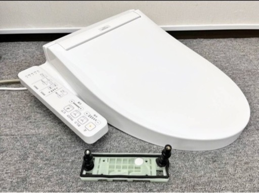 9 TOTO 2022年製 ウォシュレットSB TCF6623型 温水洗浄便座