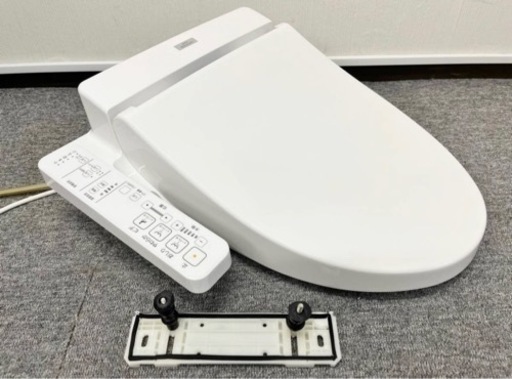 3 TOTO 2018年製 ウォシュレットSB TCF6622型 温水洗浄便座
