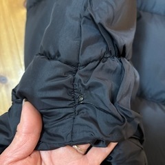 レディースダウンベスト　23区　黒　38の画像