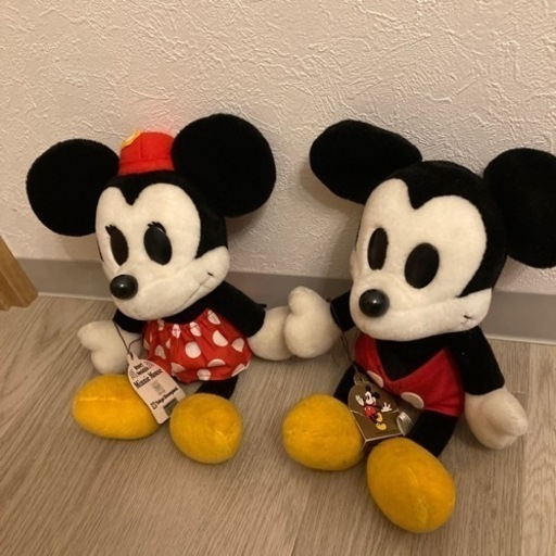 ミッキー・ミニーのぬいぐるみ
