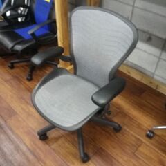 中古　Herman miller ハーマンミラー　JOIFA339  アーロンチェア　サイズB