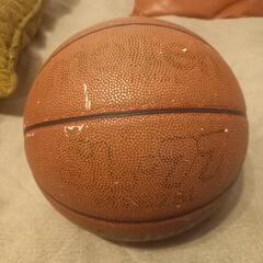 【molten】バスケットボール 7号 の画像