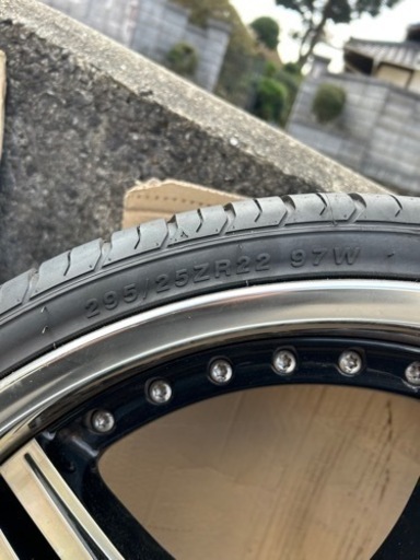 WALD ヴァルド　マホラ　ホイール　２２インチ　２９５／２５ＺＲ２２　97W