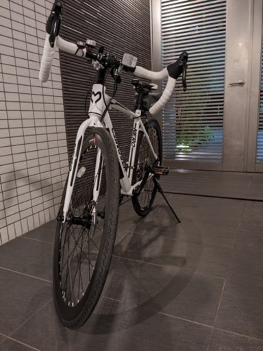 ロードバイク＋サドルバッグ＋Panasonicロック＋空気入れ