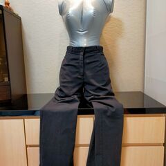 【B-Threeの黒いパンツ】サイズ34