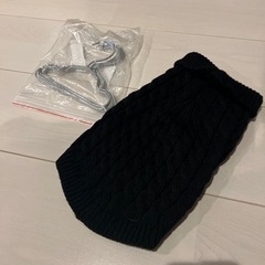 犬用　ニットとハンガーのセット