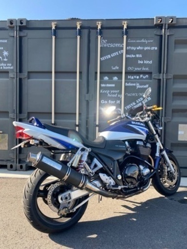 SUZUKI GSX1400 大排気量油冷エンジン バッテリー新品^^